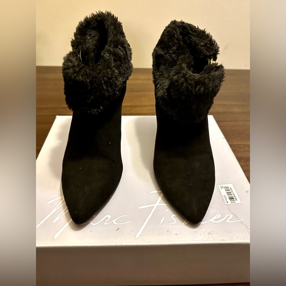 Black Marc Jacobs Faux Fur Fashion Booties - Picture 3 of 4